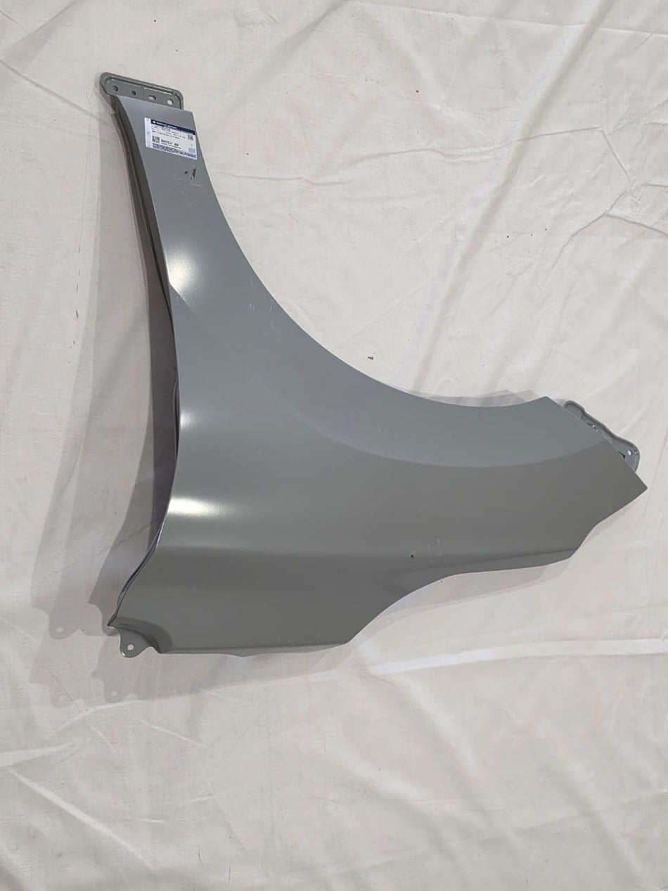 New Genuine OEM Left Front Fender For Suzuki Baleno   20220-2024