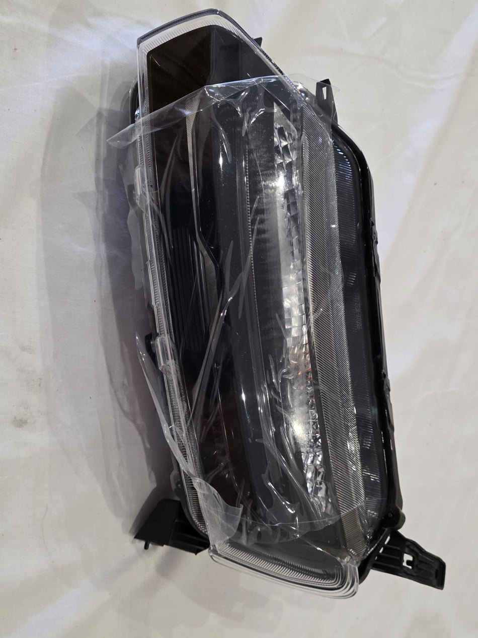 New Genuine OEM Left Upper Headlight for 2021-current Renault Kwid