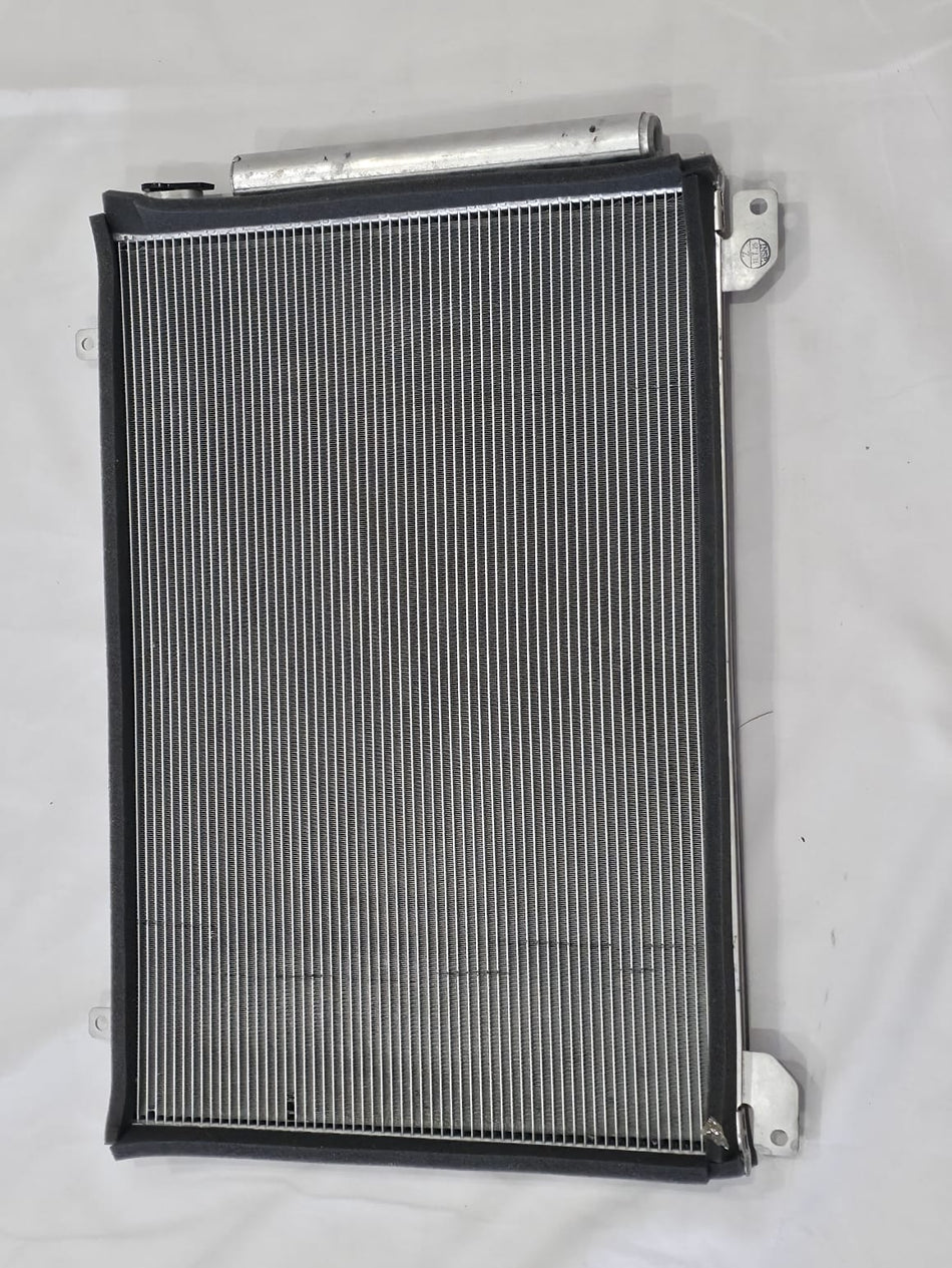New Genuine OEM AC Condenser For Suzuki Baleno   20220-2024